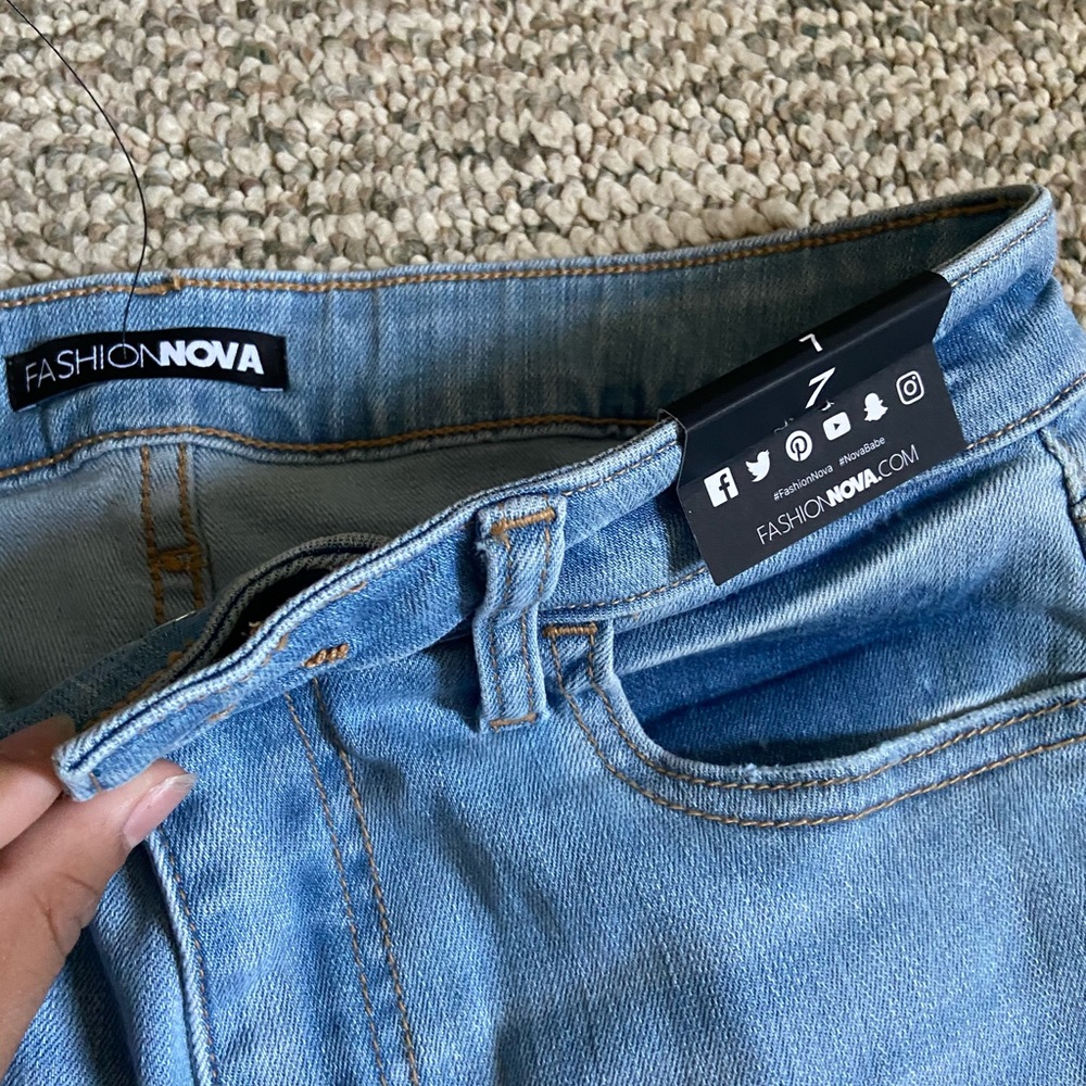 Fashion nova jeans